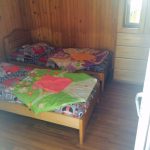 номер в белом коттедже