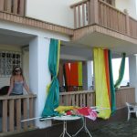 белый коттедж